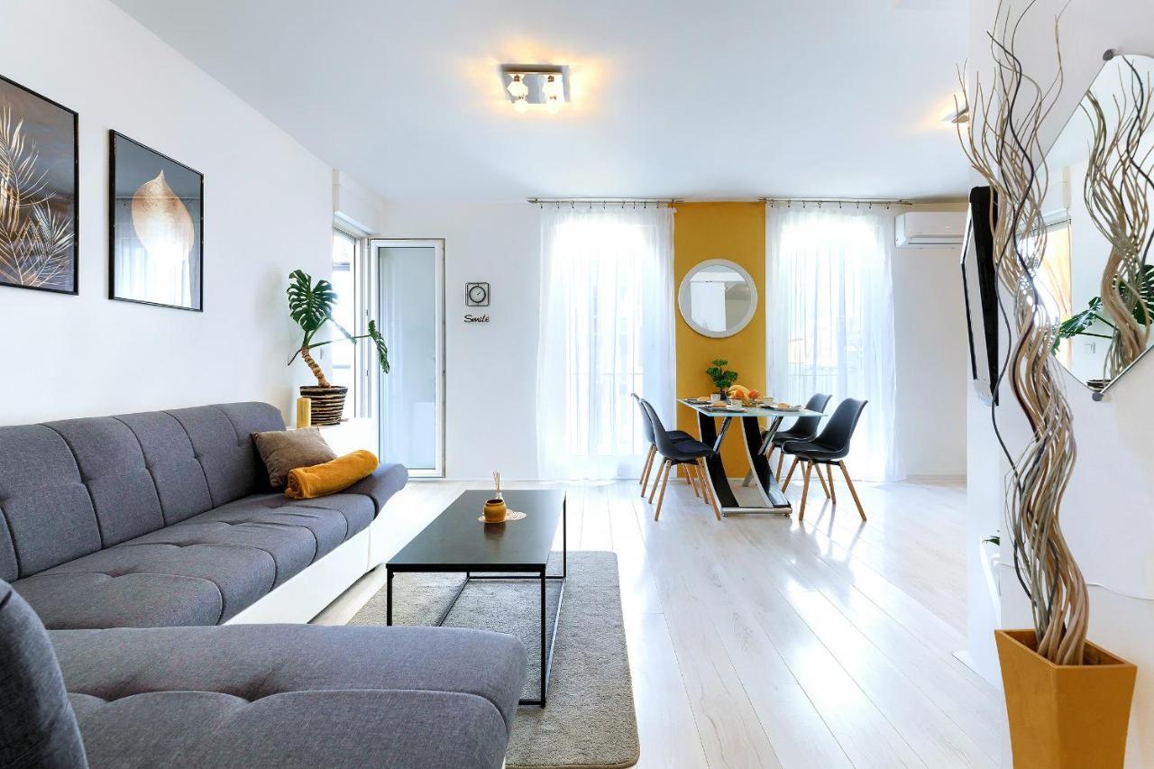 Апартаменты Seny Gold Пула Экстерьер фото